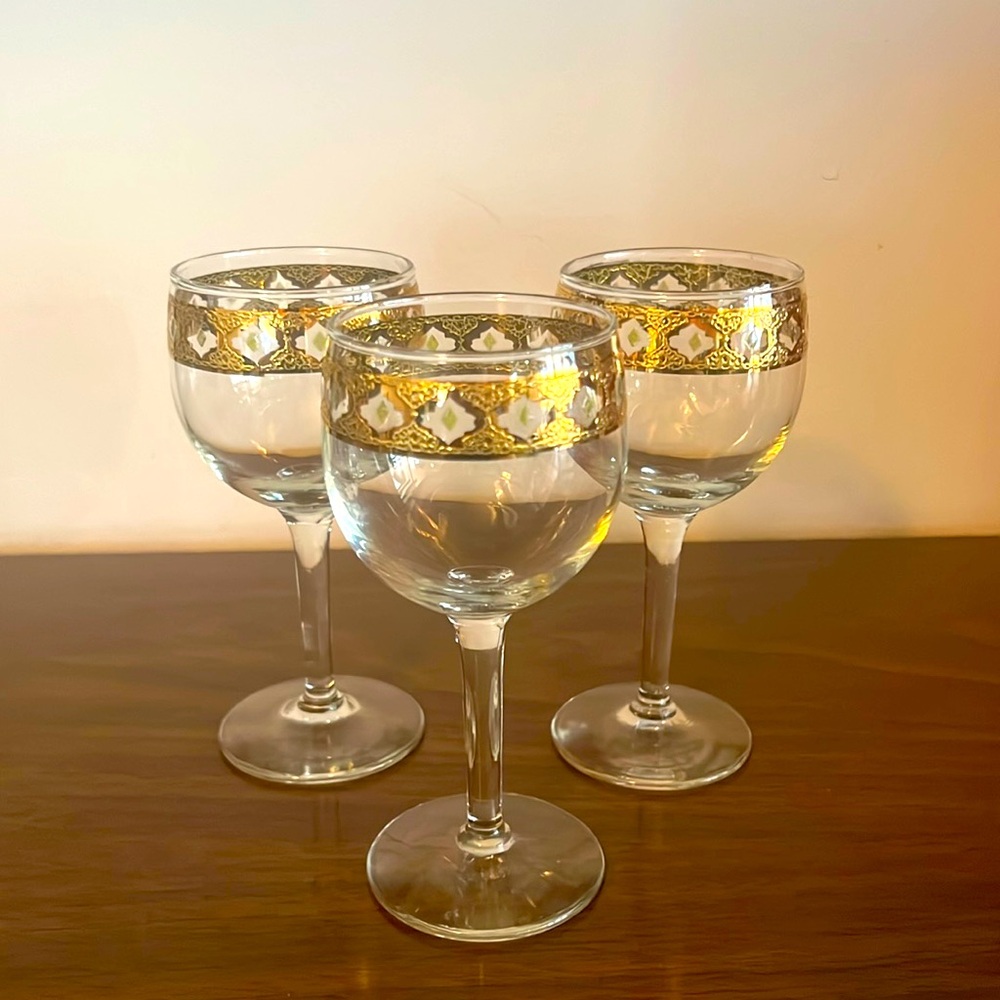 Culver Valencia Wine Glasses set of 3